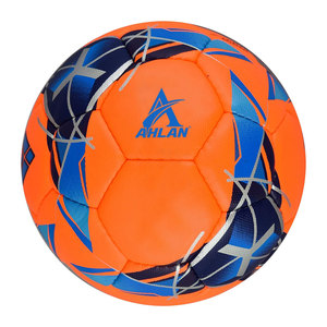 Balón de fútbol cosido a máquina, diseñado para un control preciso y un juego regular. - Product Image 1