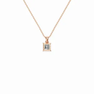 Collar con Colgante de Diamante en Oro Rosa de 18K, Forma de Princesa, Colgante Solitario Secreto Eterno, Diseño Clásico para Uso Diario - Product Image 4