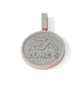 Colgante EA Zone 6 con Moissanita Certificada IGI, Chapado en Plata 925, Diseño Geométrico, Amuleto Unisex, Joyería de Lujo para Regalo - Product Image 3