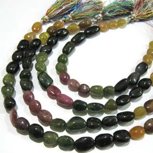Cuentas de Turmalina Natural Multicolor en Forma de Pepita, Lisas y Pulimentadas - Product Image 1