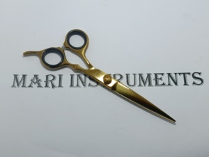 กรรไกรตัดผม MARI INSTURMEMTS ผลิตจากเหล็กกล้าไร้สนิมเยอรมัน สีไทเทเนียมทอง ขัดเงาแบบกระจก สำหรับมืออาชีพ - Product Image 6