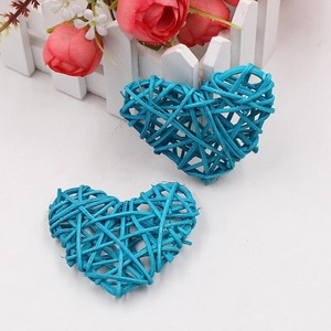 Decoraciones temáticas de San Valentín, corazones de ratán tejidos a mano de gran tamaño, adorno de corazón natural ecológico. - Product Image 5