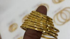 กำไลทองเหลืองหรูหรา ชุบทอง งานฝีมือ เครื่องประดับชาติพันธุ์ ขายส่ง ชุดกำไลทองเหลืองอินเดียแบบดั้งเดิม สำหรับผู้หญิง ชุดเจ้าสาว - Product Image 4