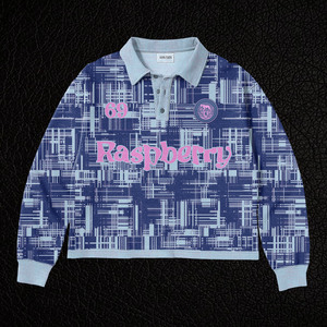 Chemise de rugby en coton lourd 320 GSM avec empiècements rayés camouflage, logo imprimé robuste et vieilli, toucher premium. Chemises polo de rugby. - Product Image 4