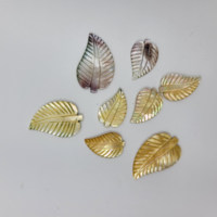 Breloques classiques en nacre naturelle véritable sculptée, serties en clos, qualité supérieure, faites à la main, pour la fabrication de bijoux en gros