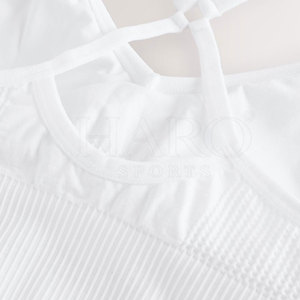 Seamless Sports <b>Bra</b> With Removable Padding And Adjustable <b>Straps</b> Providing Premium Support For High Performance Training - Product Image 3