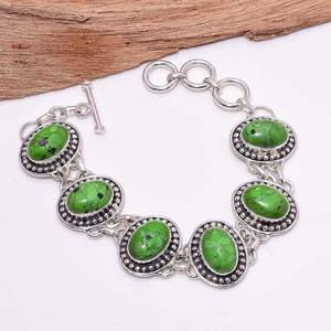 Pulsera de turquesa verde con cierre de plata estilo boho, hecha a mano, con gemas, pulsera llamativa, regalo para ella - Product Image 4