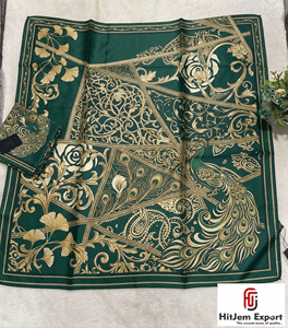 Tela de satén al por mayor para bufandas, con logo impreso, fabricante OEM/ODM, servicio de etiqueta privada para promoción de marca y regalos. - Product Image 4