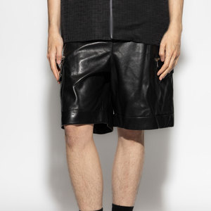 บริการออกแบบและผลิตกางเกงขาสั้นหนังแท้สำหรับผู้ชาย พร้อมกระเป๋า ราคาขายส่ง ชุดออกกำลังกายและชุดต่อสู้สำหรับผู้ชาย กางเกงขาสั้นหนังแท้ 100% สำหรับขาย - Product Image 1