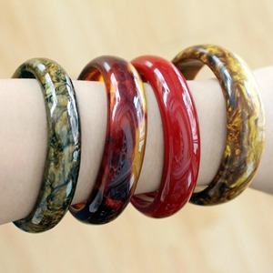 Bracelets en résine sur mesure, design personnalisé, finition lisse, prix d'usine en gros - Product Image 3