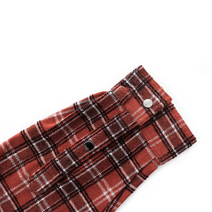 Camisa de Franela para Hombre, Fabricada a Medida, con Tela Teñida en Hilo, Algodón Cepillado, Manga Larga, Diseño a Cuadros Rojo y Negro - Product Image 6