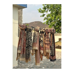 Pareo de Playa Reversible Ecológico de Algodón con Estampado Artesanal Indio, Tela Suave de Voile, Ideal para el Verano, Regalo para Ella - Product Image 1