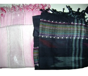 Nueva Pashmina Glamorosa con Borde Tejido Digital Puro para la Temporada de Otoño para Mujer - Product Image 4