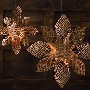 Oferta Especial: Decoraciones Navideñas Artesanales, Escultura Colgante de Copo de Nieve de Ratán Negro para Fiestas - Product Image 3