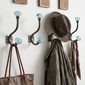 Crochet mural vintage en métal avec bouton en verre aqua, porte-manteau simple de style antique - Product Image 2