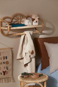 Estante de Mimbre Tejido a Mano Sostenible para Niños, Estante de Pared con Forma de Flor para Cuarto Infantil, Decoración Infantil de Mimbre Natural Hecha a Mano, Venta al por Mayor - Product Image 4