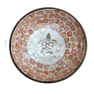 Vente en gros de bols en noix de coco gravés de qualité supérieure, modernes, uniques, artisanaux, polis, durables, écologiques, haut de gamme - Product Image 2
