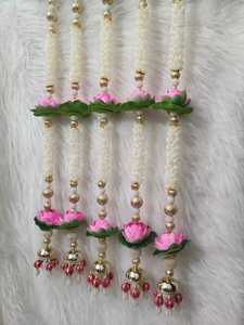 Décoration d'escalier traditionnelle Mogra avec lotus en mousse pour Diwali, décoration d'entrée de maison Ganapati - Product Image 2