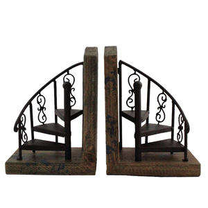 Charmants hérissons en bronze chevauchant des vélos, serre-livres, une pièce décorative fantaisiste et cinétique pour les lecteurs. Disponible aux prix de gros. - Product Image 3