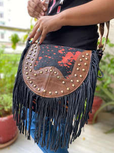 Nouveau Style occidental de haute qualité femmes noir métallisé fourrure daim frange sac à main bohème en cuir véritable baril en forme de gland sacs - Product Image 4