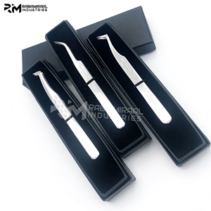 Pinzas para pestañas RMI Professional de acero inoxidable de alta calidad con punta de fibra a 75 grados y diseño Big Kitty. - Product Image 5