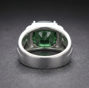 Anillo de hombre de plata de ley 925 con cuarzo verde y detalles de diamantes en pavé, engaste de garras, diseño geométrico clásico, unisex. - Product Image 3