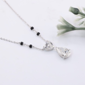 Collar con Colgante de Diamante de Laboratorio Certificado de Lujo, Corte Pera, Dos Piedras en Forma de Corazón, Oro Blanco, Cuentas Negras, Mangalsutra, Regalo de Aniversario para Mujer - Product Image 4