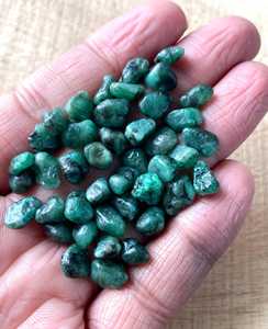 Natural Zambia Emerald Rough Gemstone Green <b>Crystal</b> <b>Raw</b> Untreated Loose Stone Jewelry Making Wholesale Bulk Supply - Product Image 2