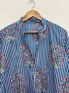 ชุดเดรสผ้าฝ้ายทำมือ ลายดอกไม้สีฟ้า แขนยาว - Product Image 2