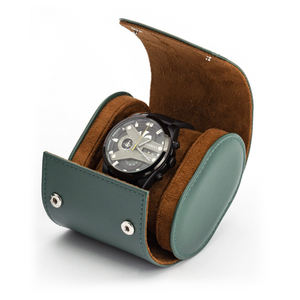 Boîte à montre en cuir PU personnalisée avec logo du fournisseur, matériaux recyclés écologiques, fermeture à bouton, boîte à montre de type oreiller - Product Image 1