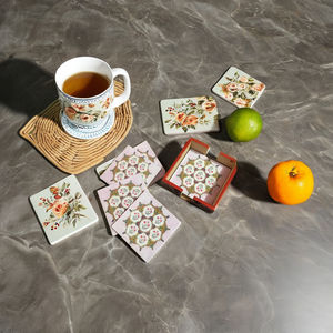 ที่รองแก้วเคลือบเรซินกันความร้อนเป็นมิตรต่อสิ่งแวดล้อมดีไซน์คลาสสิกสำหรับเคาน์เตอร์ทำงานโต๊ะทำงาน - Product Image 1