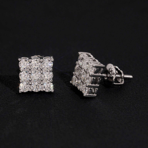 Boucles d'oreilles clous en moissanite et diamants en or blanc, bijoux de luxe hip-hop - Product Image 5
