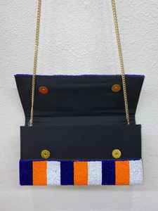 Bolso de noche con temática deportiva de béisbol, tipo clutch con cuentas de semillas y bandolera con cadena, hecho a mano, de lujo - Product Image 1