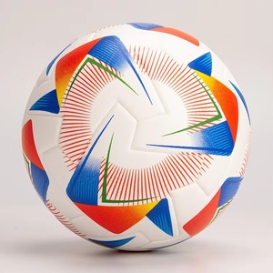 Balón de Fútbol Profesional con Excelente Agarre y Diseño de Larga Duración - Product Image 4