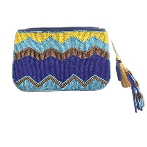 Fabriqué à la main, ce mini sac pochette lapin de Pâques est doté d'un délicieux design de lapin avec mini pochette à fermeture éclair pour les pièces de monnaie - Product Image 5