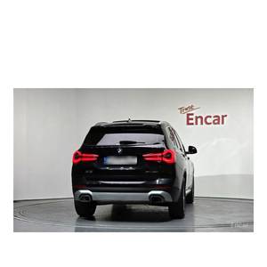 BMW X3 XDrive 20i 2022 avec boîte automatique, 38 747 km, conduite à gauche, caméra de recul - 11 mois d'âge ! - Product Image 4