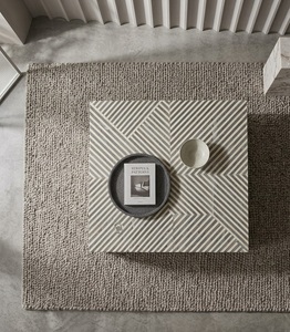 Mesa de Centro Moderna Cuadrada con Aspecto de Mármol, Patrón Geométrico, Marco Metálico de Perfil Bajo para Sala de Estar, Hotel, Rajasthan - Product Image 3