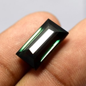 Tourmaline vert foncé naturelle taille baguette, pierre précieuse élégante pour pendentif, fabrication de bijoux artisanaux - Product Image 5