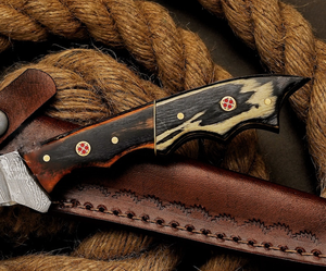 Couteau à filet en acier damas forgé à la main de 13 pouces |   Couteau de chasse personnalisé avec manche en bois, embouts en laiton et étui - Product Image 3