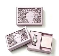 Boîte cadeau de montre personnalisée en carton rigide de luxe, découpée au laser, motif rose écologique, avec couvercle floral ajouré