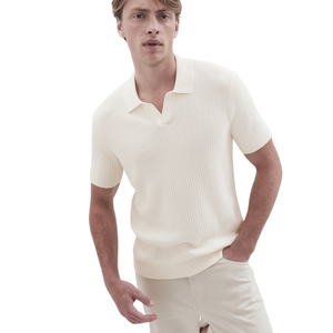 Polo en maille côtelée ondulée pour homme, manches courtes, coton premium, texture douce, coupe ajustée, décontracté et élégant, idéal pour l'été, vente en gros - Product Image 4