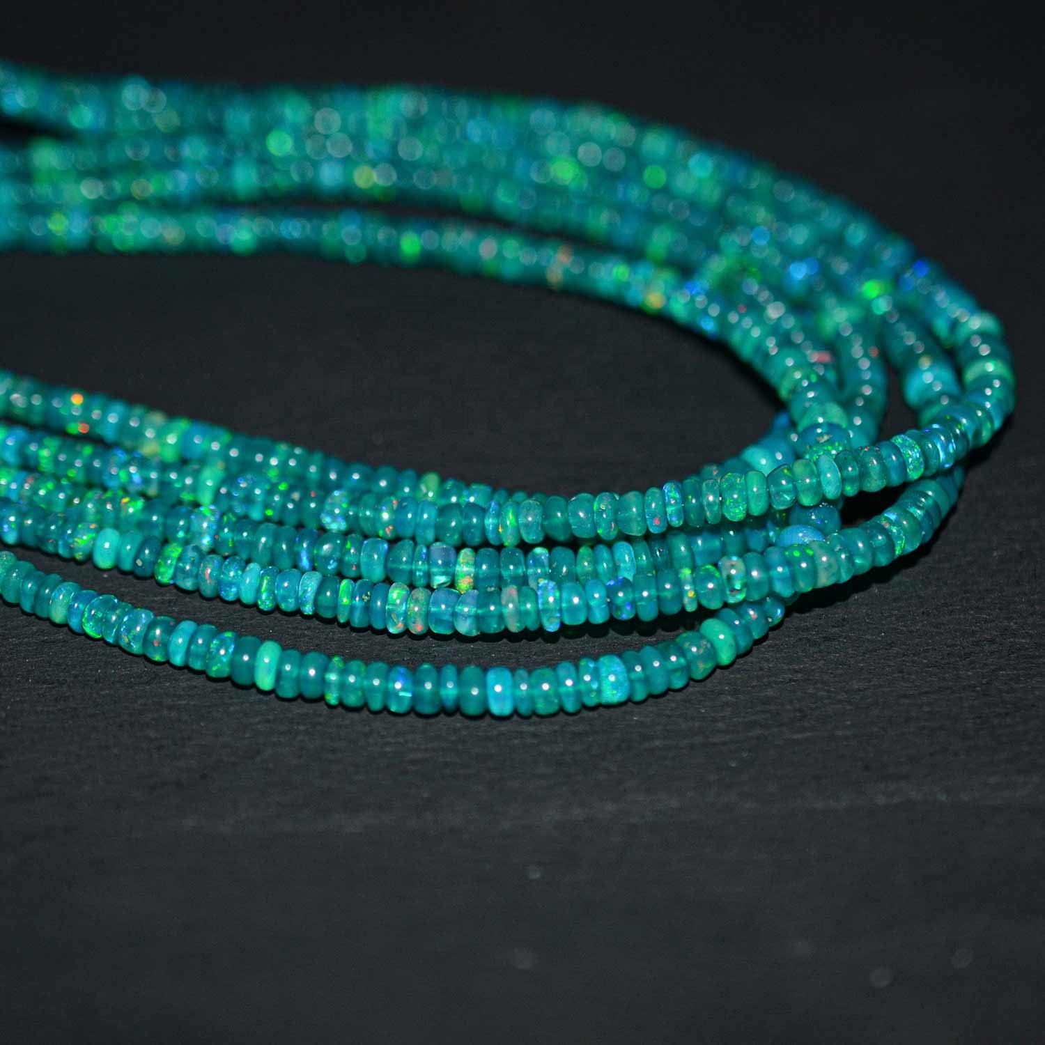 สีเขียว