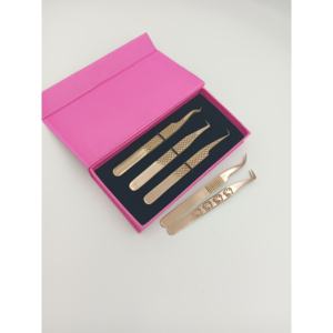 Pinzas para Pestañas con Punta Lisa Chapada en Oro de Precisión, Diseñadas para Mayor Velocidad y Precisión - Product Image 1