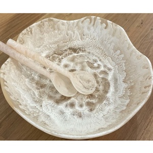 Último Diseño: Cuenco Decorativo para Mesa, Frutero de Resina Seguro para Alimentos, Platos para el Hogar y Hotel, Cuenco de Resina Único con Diseño en Espiral para Ensaladas, Utensilios de Cocina - Product Image 5