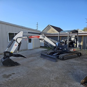 Miniexcavadora Bobcat E35 compacta con giro de cola cero para construcción, paisajismo y excavaciones pesadas - Product Image 2