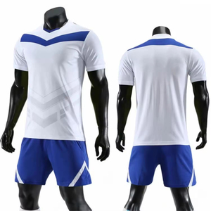 Uniforme de Fútbol para Hombre, Cómodo y Transpirable, Corte Ajustado, Talla Adulto / Uniforme de Fútbol para Hombre 100% de Alta Calidad - Product Image 4