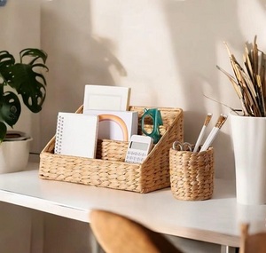 Support de Rangement Moderne en Bambou et Rotin Écologique Non Pliable pour Magazines et Crayons – Idéal pour la Maison et l'Hôtel – Durable – Vente en Gros - Product Image 3