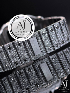 Montre en quartz incrustée de diamants, cadran carré argenté, accent cristal, bijou de luxe pour soirée, cadeau, édition limitée, coffret - Product Image 6