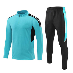Conjunto Deportivo Premium para Hombre con Logotipo Personalizado, Traje Deportivo Transpirable para Correr, Ropa Deportiva Personalizada para Gimnasio y Running al por Mayor - Product Image 3
