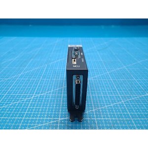 Unidad de Control de Movimiento Integrada eMOTION Tek EUMP1N1B040 Usada Como Nueva, Piezas de Equipos Semiconductores Legados - Product Image 3
